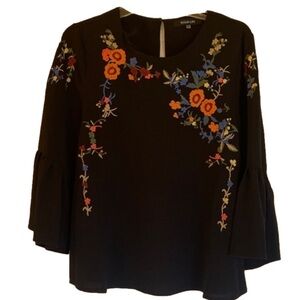 Beautiful blouses, love the embroidery in the front it’s just the cutest thing